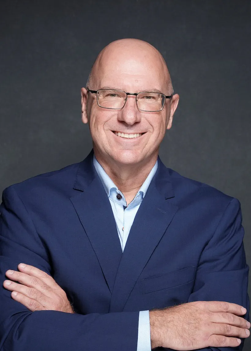 Portrait of Mark Barwinski